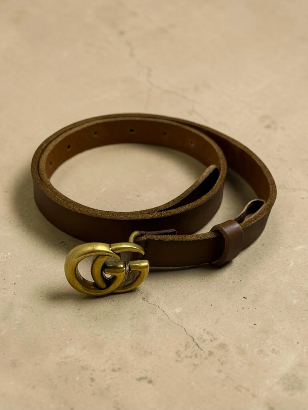 GUCCI WOMANS LEATHER BELT- SIZE 75/30